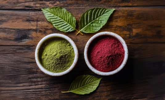 Stop Overlooking the Differences: Understanding Green and Red Kratom